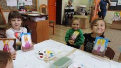 Prezentacja prac dziewczynek - Zosia, Matylda i Iga